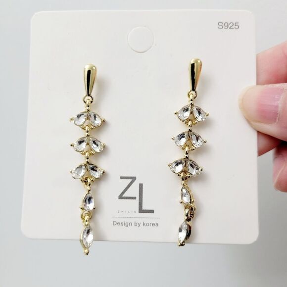 2/$20 Brand New Gold Tone With Clear Stone Earrings - Picture 1 of 5